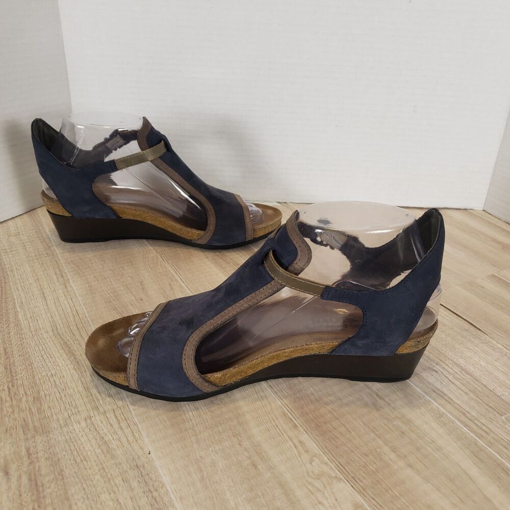 NAOT  Fiona Womens sz 7/ 38 Sandals Dark Blue low Wedge heel Adjustable Strap - Picture 6 of 8